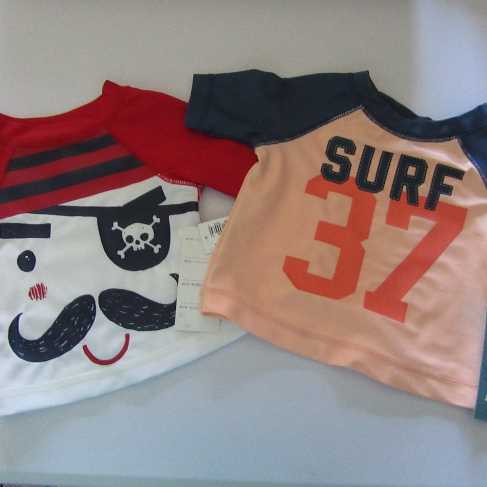 (2) Old Navy Rash Guards Boys 0-3 Months